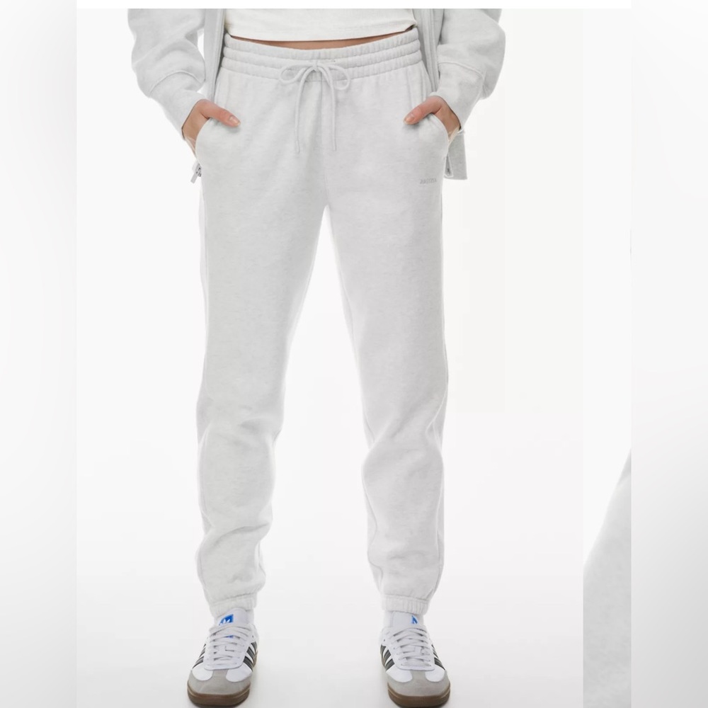 TNA Cozy Fleece Boyfriend Sweatpants